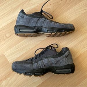 Nike Air Max 95 SE Anthracite / Black / Gum Brown